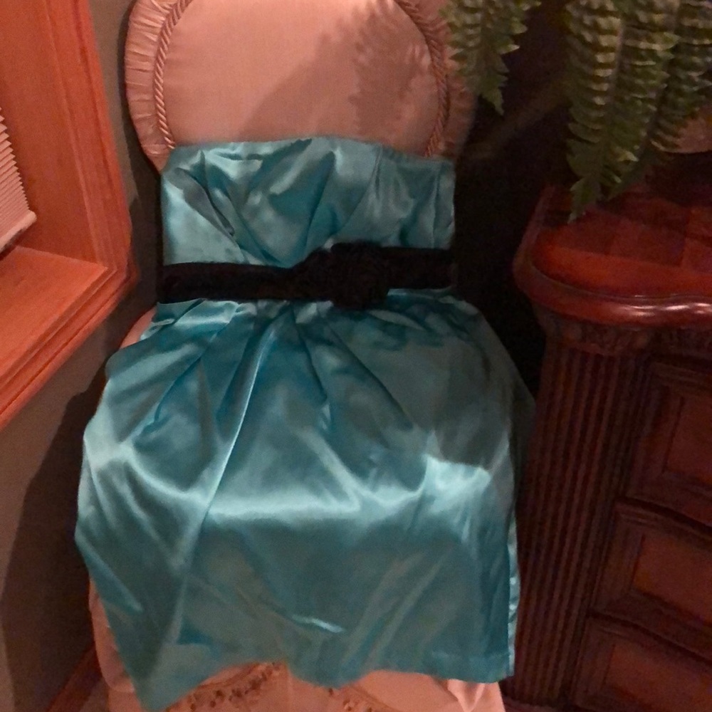 Speechless dress 100% polyester